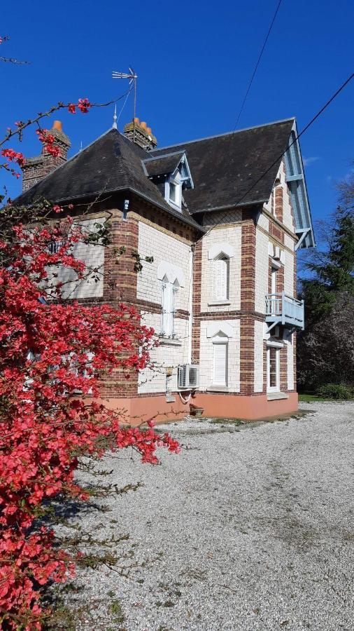 Le Manoir De Louviers Apartment ภายนอก รูปภาพ