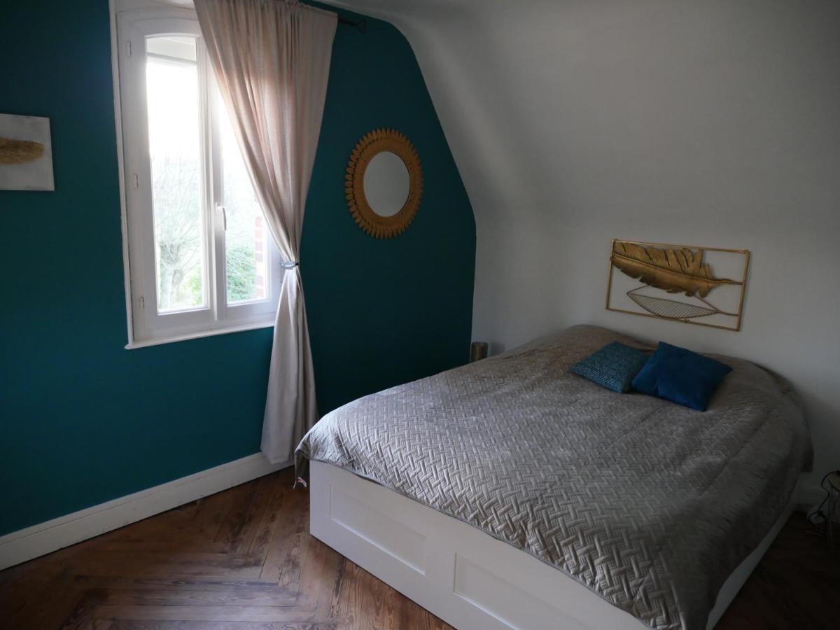 Le Manoir De Louviers Apartment ภายนอก รูปภาพ