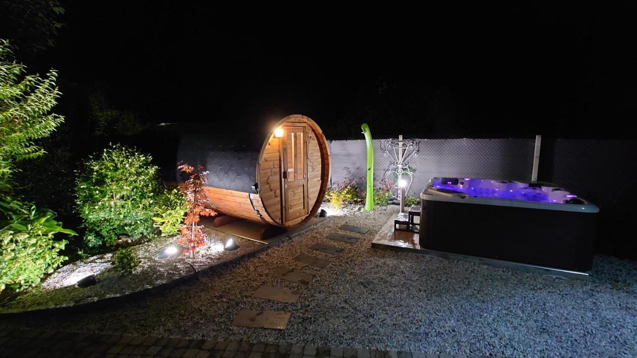 Le Manoir De Louviers Apartment ภายนอก รูปภาพ