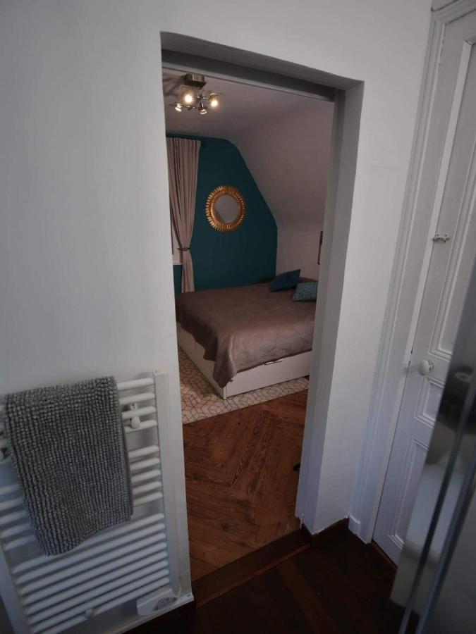 Le Manoir De Louviers Apartment ภายนอก รูปภาพ